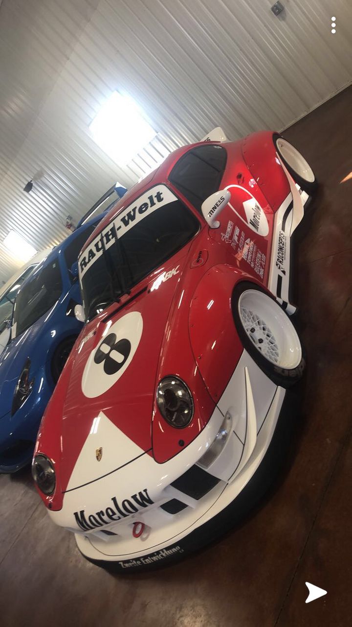 Porsche #8