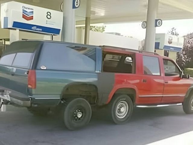 Extended Suburban