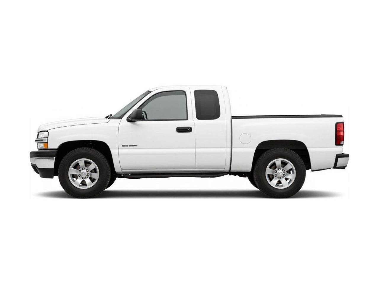 https://img.cruz.com/stock/1997/chevrolet/1997-chevrolet-c-k-1500-series-k1500-cheyenne-olympic-white