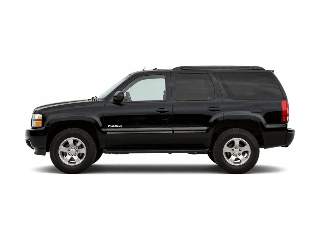 https://img.cruz.com/stock/2002/gmc/2002-gmc-yukon-denali-onyx-black