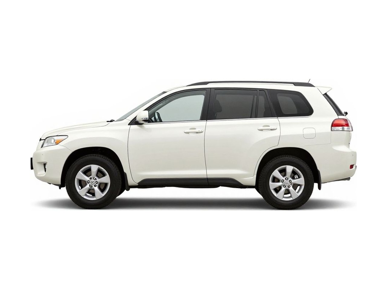 https://img.cruz.com/stock/2002/toyota/2002-toyota-highlander-base-super-white