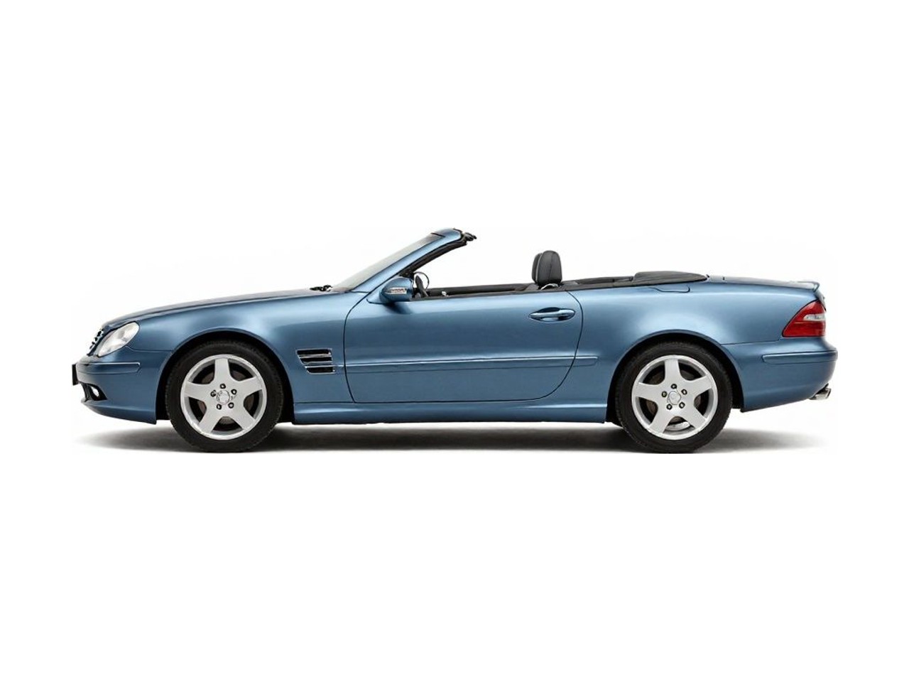 https://img.cruz.com/stock/2003/mercedes-benz/2003-mercedes-benz-sl-class-sl-500-convertible-aegean-blue-metallic