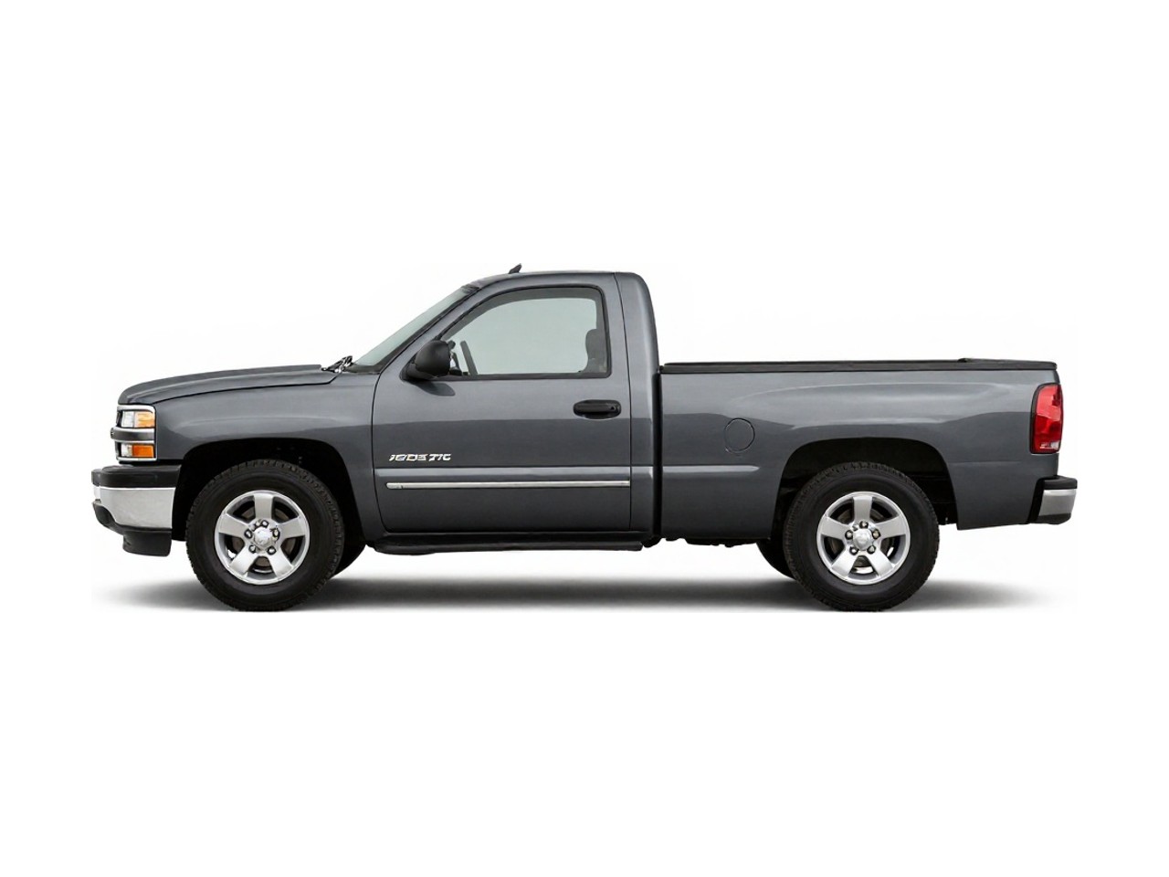 https://img.cruz.com/stock/2004/chevrolet/2004-chevrolet-silverado-1500-z71-dark-gray-metallic-silver-birch-metallic