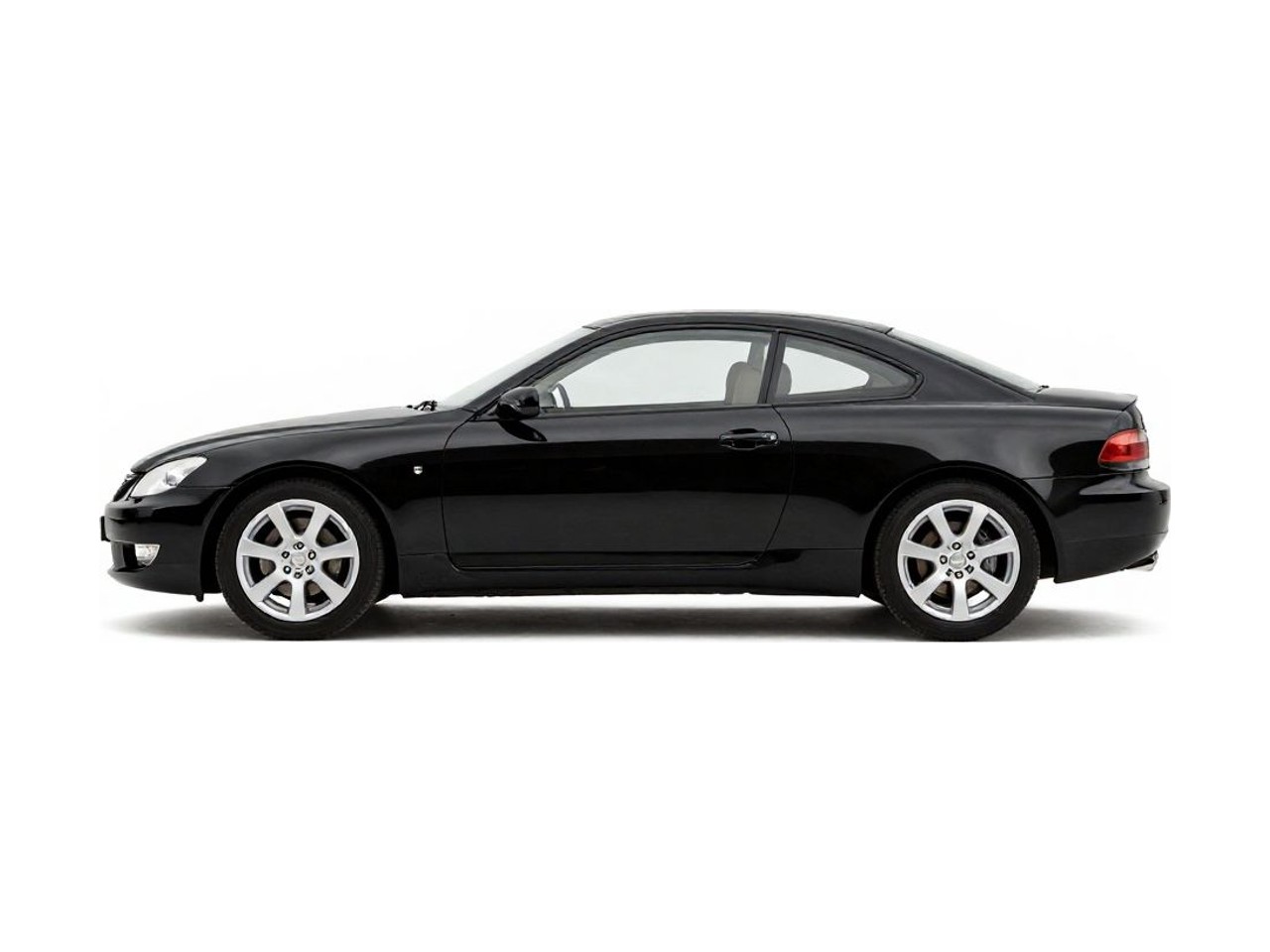 https://img.cruz.com/stock/2004/lexus/2004-lexus-sc-430-base-black-onyx