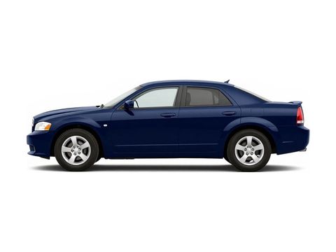 2005 Dodge Magnum RT Photo