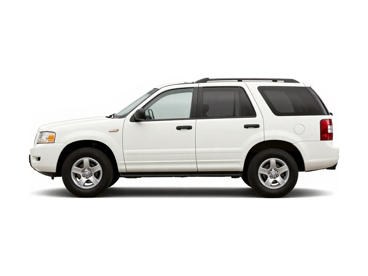 https://img.cruz.com/stock/2005/ford/2005-ford-explorer-xlt-oxford-white-clearcoat