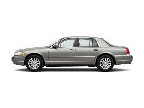 2005 Lincoln Town Car Signature Limited Photo