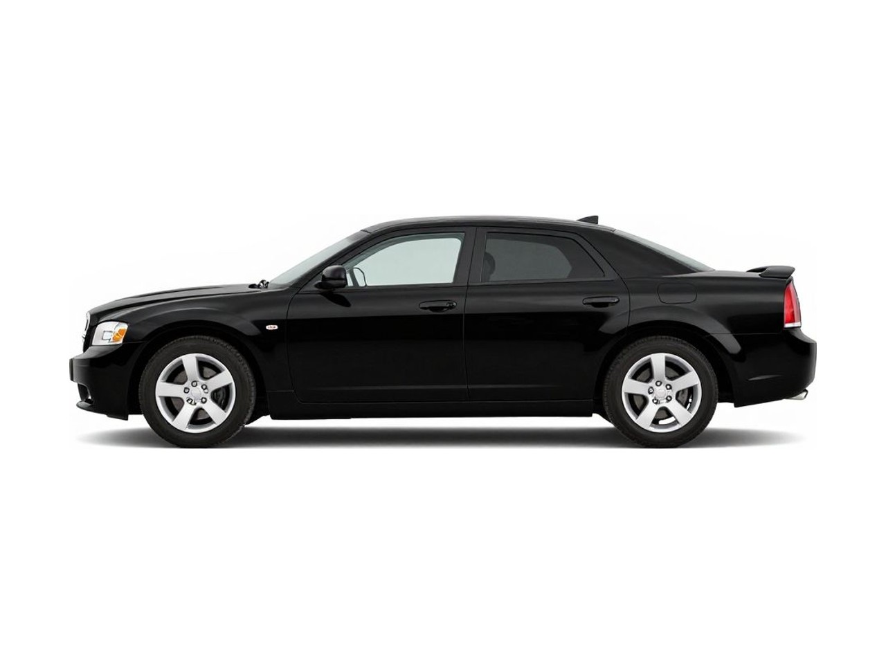 https://img.cruz.com/stock/2006/dodge/2006-dodge-magnum-sxt-brilliant-black-crystal-pearlcoat