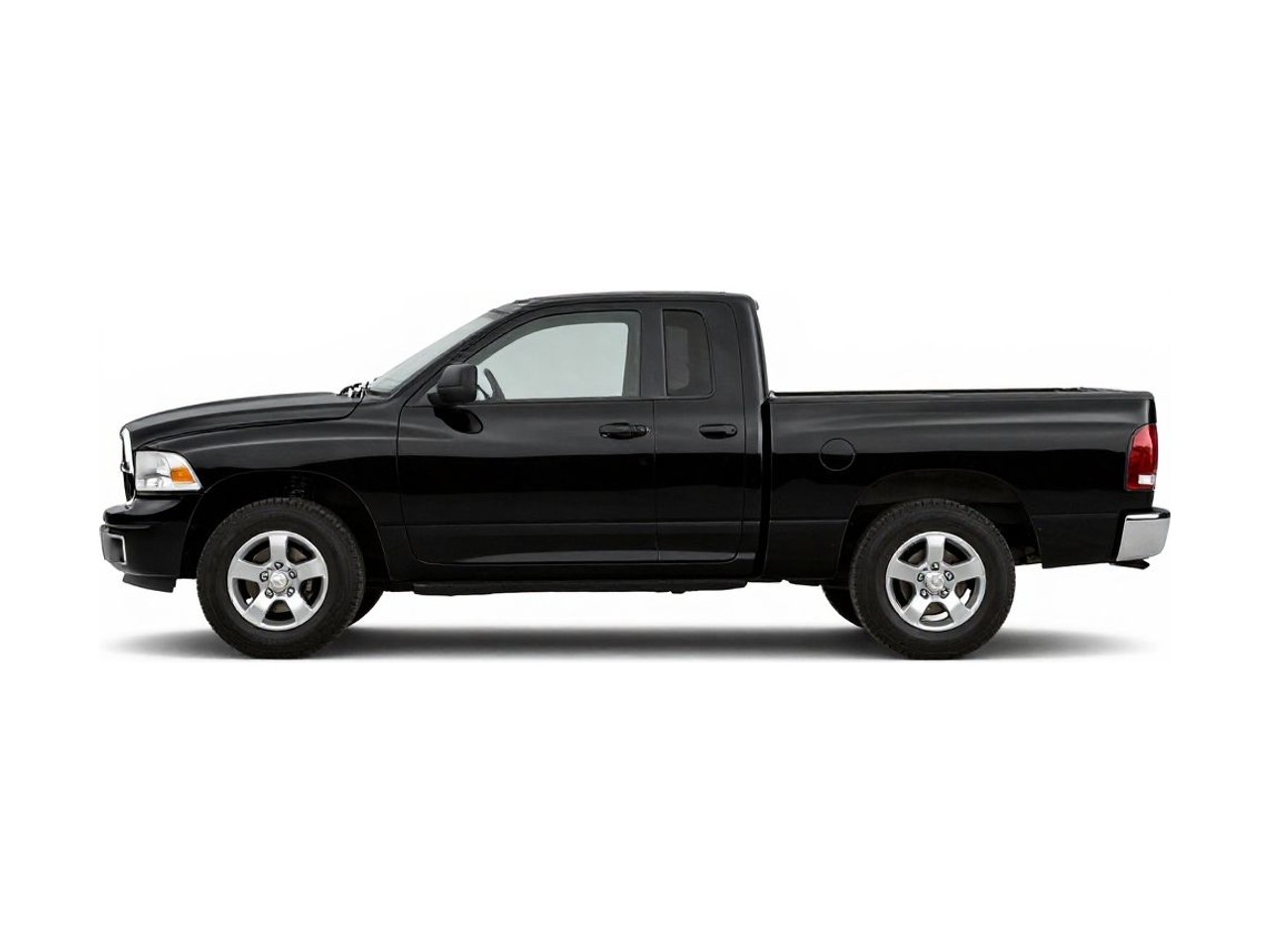 https://img.cruz.com/stock/2006/dodge/2006-dodge-ram-1500-slt-black-clearcoat-bright-silver-metallic-clearcoat