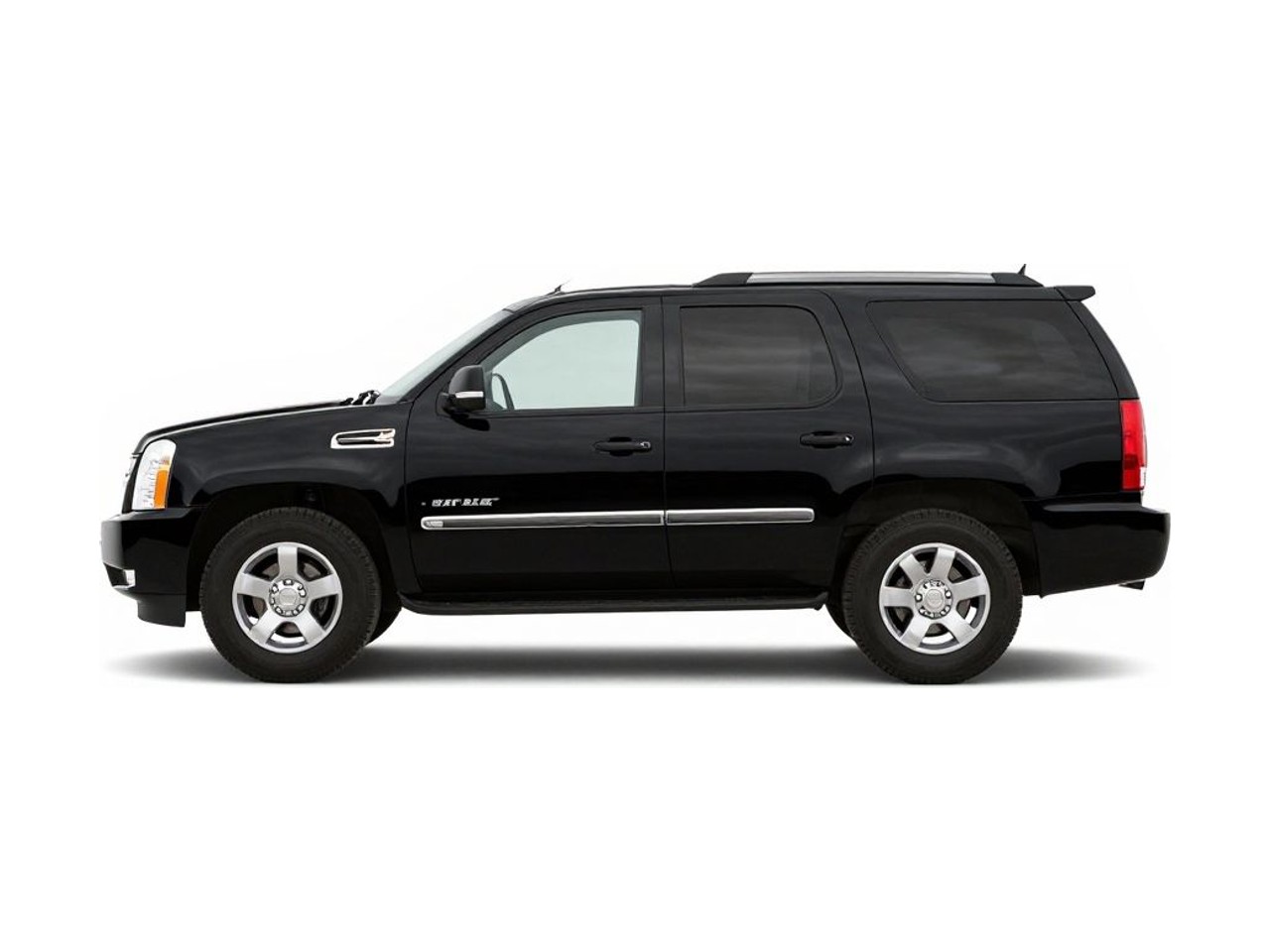 https://img.cruz.com/stock/2007/cadillac/2007-cadillac-escalade-ext-base-black-raven