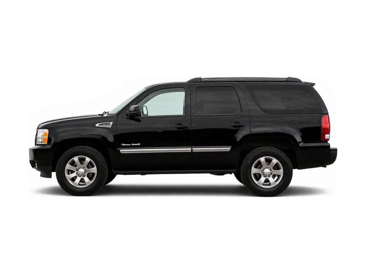 https://img.cruz.com/stock/2009/gmc/2009-gmc-yukon-denali-onyx-black