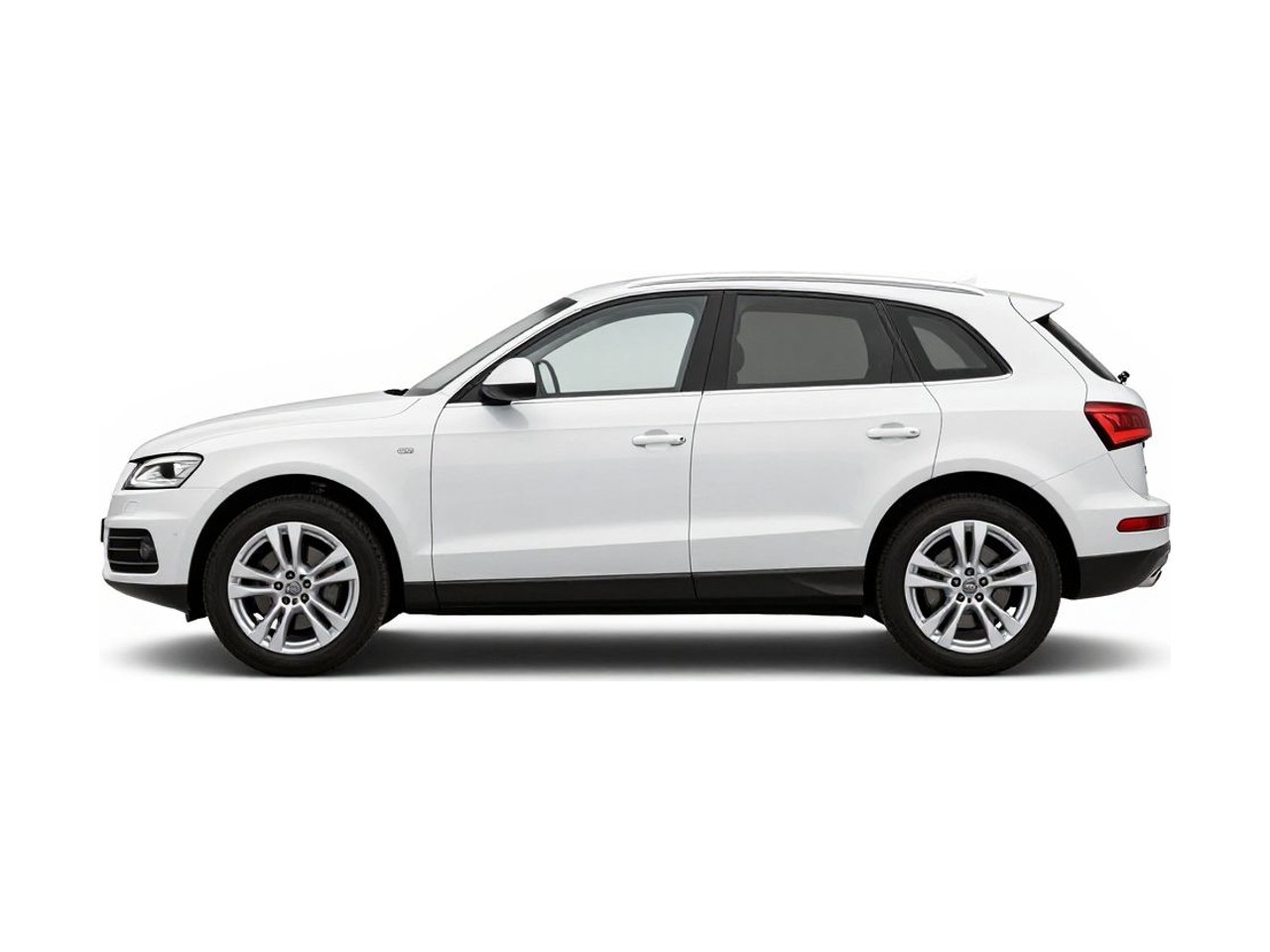 https://img.cruz.com/stock/2010/audi/2010-audi-q5-3.2-quattro-prestige-ibis-white
