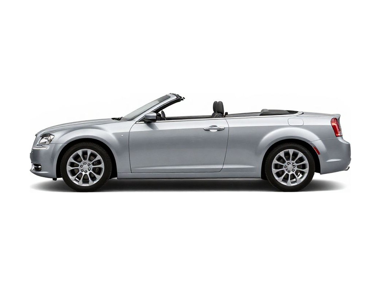 https://img.cruz.com/stock/2011/chrysler/2011-chrysler-200-touring-convertible-bright-silver-metallic-clear-coat