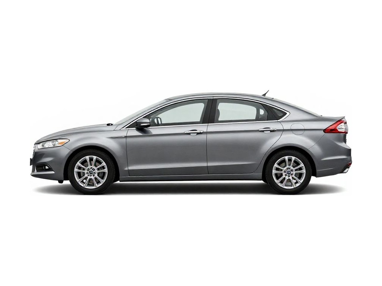 https://img.cruz.com/stock/2011/ford/2011-ford-fusion-se-ingot-silver-metallic