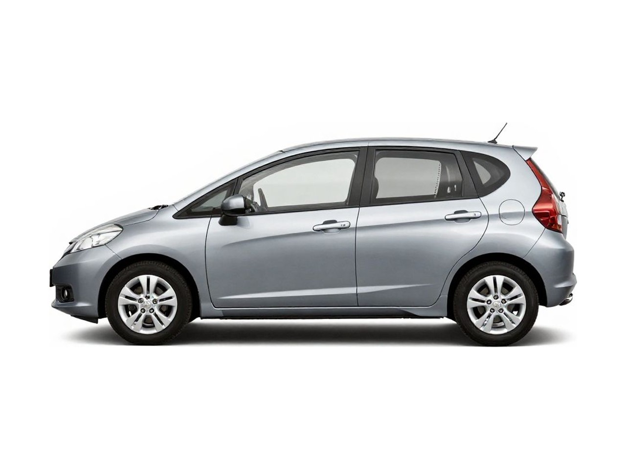 https://img.cruz.com/stock/2011/honda/2011-honda-fit-sport-alabaster-silver-metallic