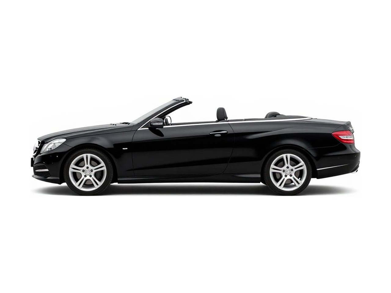 https://img.cruz.com/stock/2011/mercedes-benz/2011-mercedes-benz-e-class-e-350-convertible-black