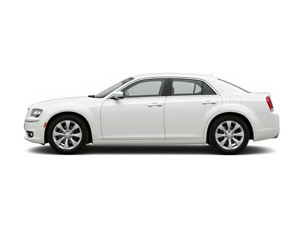 https://img.cruz.com/stock/2012/chrysler/2012-chrysler-300-base-bright-white-clear-coat