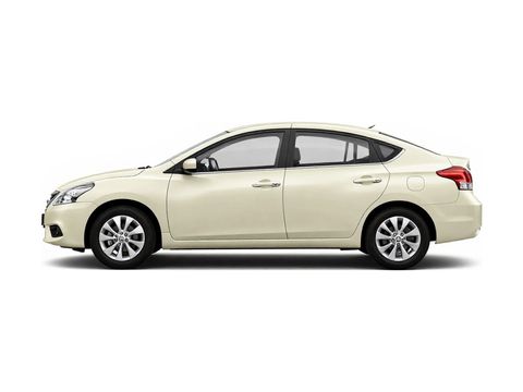 2012 Nissan Versa 1.8 S Photo