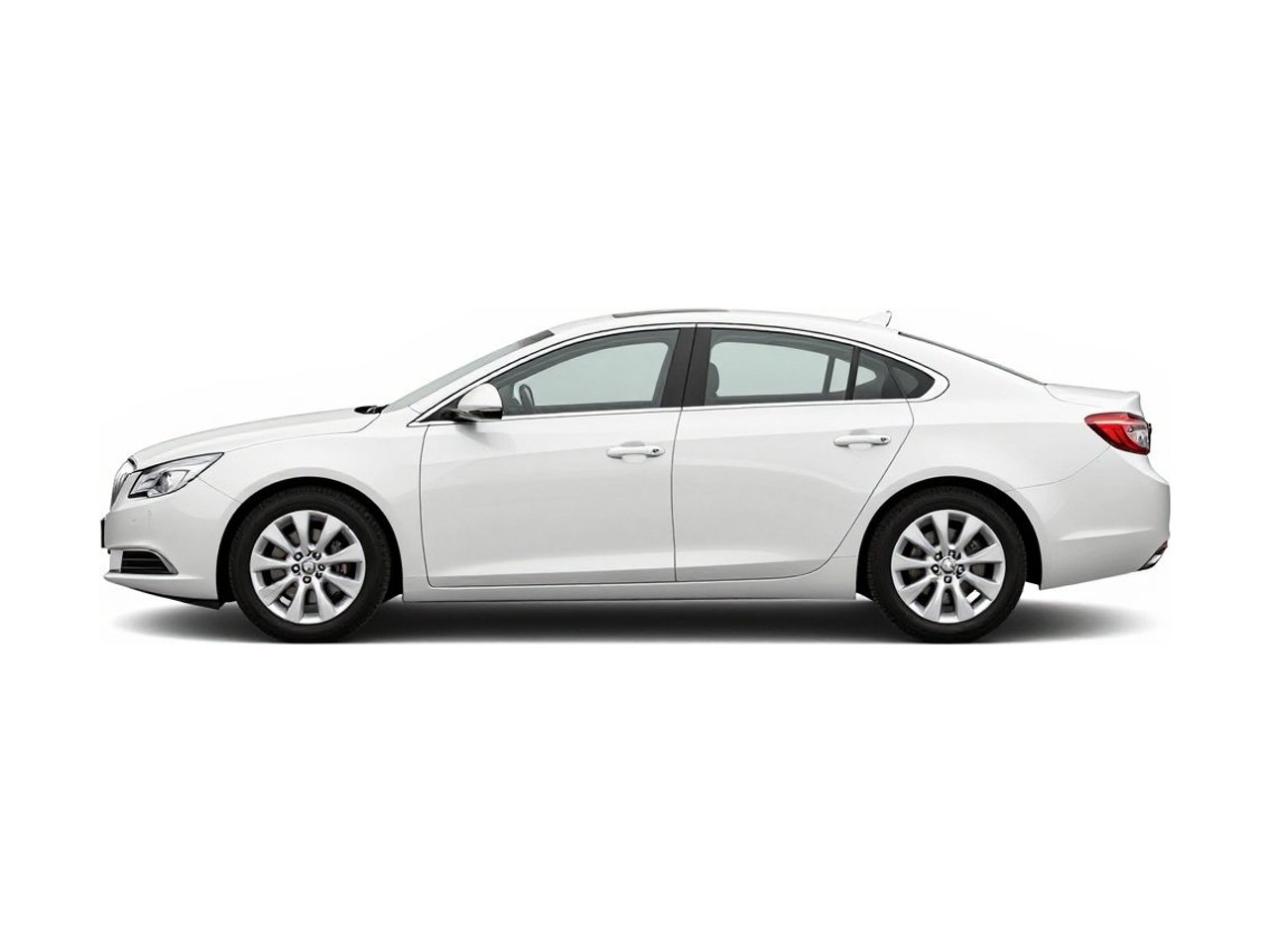 https://img.cruz.com/stock/2013/buick/2013-buick-lacrosse-base-white-diamond-tricoat