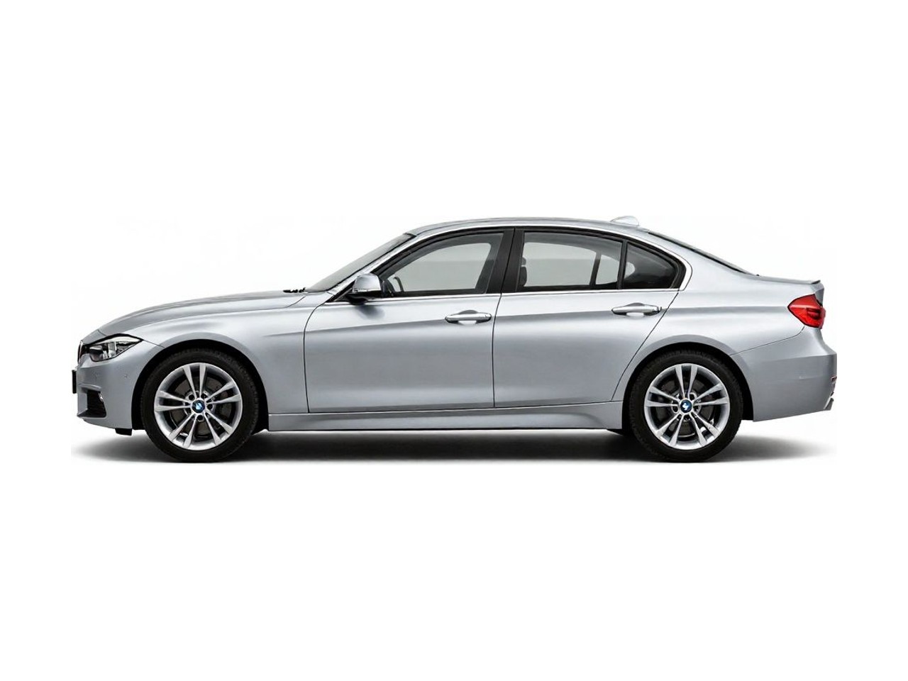 https://img.cruz.com/stock/2014/bmw/2014-bmw-3-series-328i-xdrive-glacier-silver-metallic