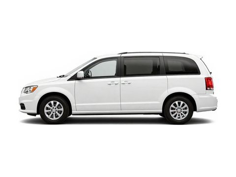 2015 Dodge Grand Caravan R/T Photo