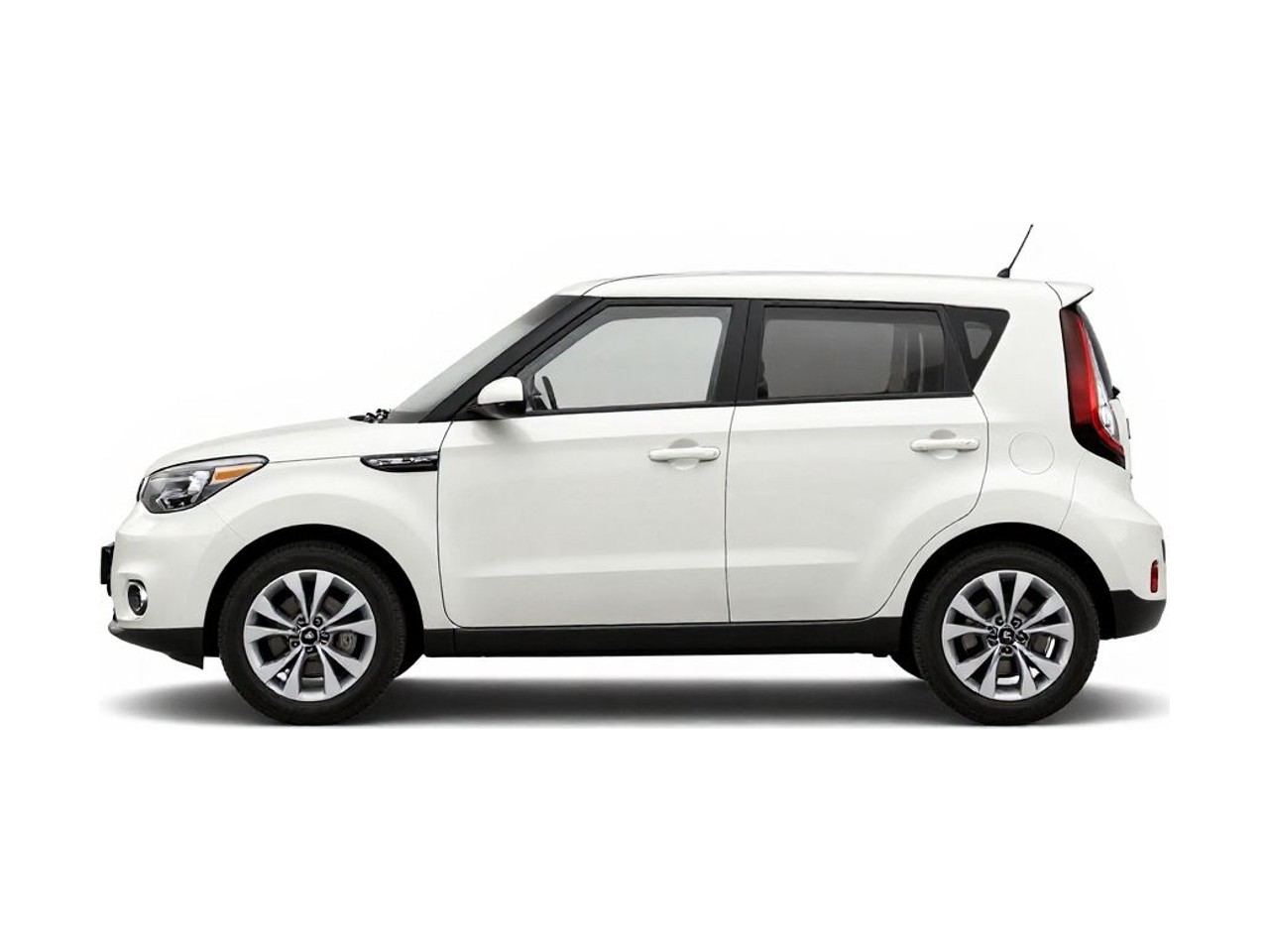 https://img.cruz.com/stock/2015/kia/2015-kia-soul-base-clear-white