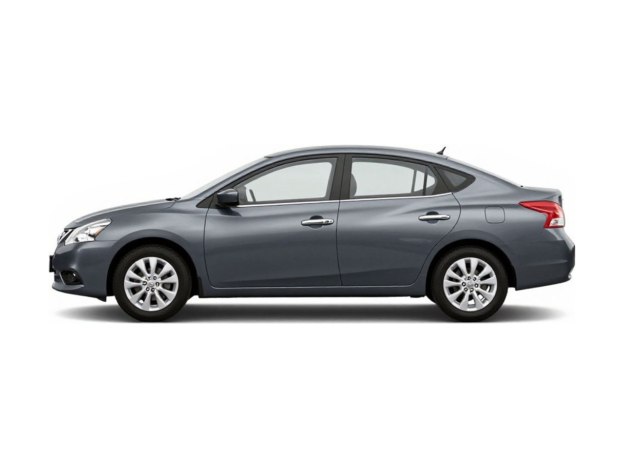 https://img.cruz.com/stock/2015/nissan/2015-nissan-versa-1.6-sv-amethyst-gray