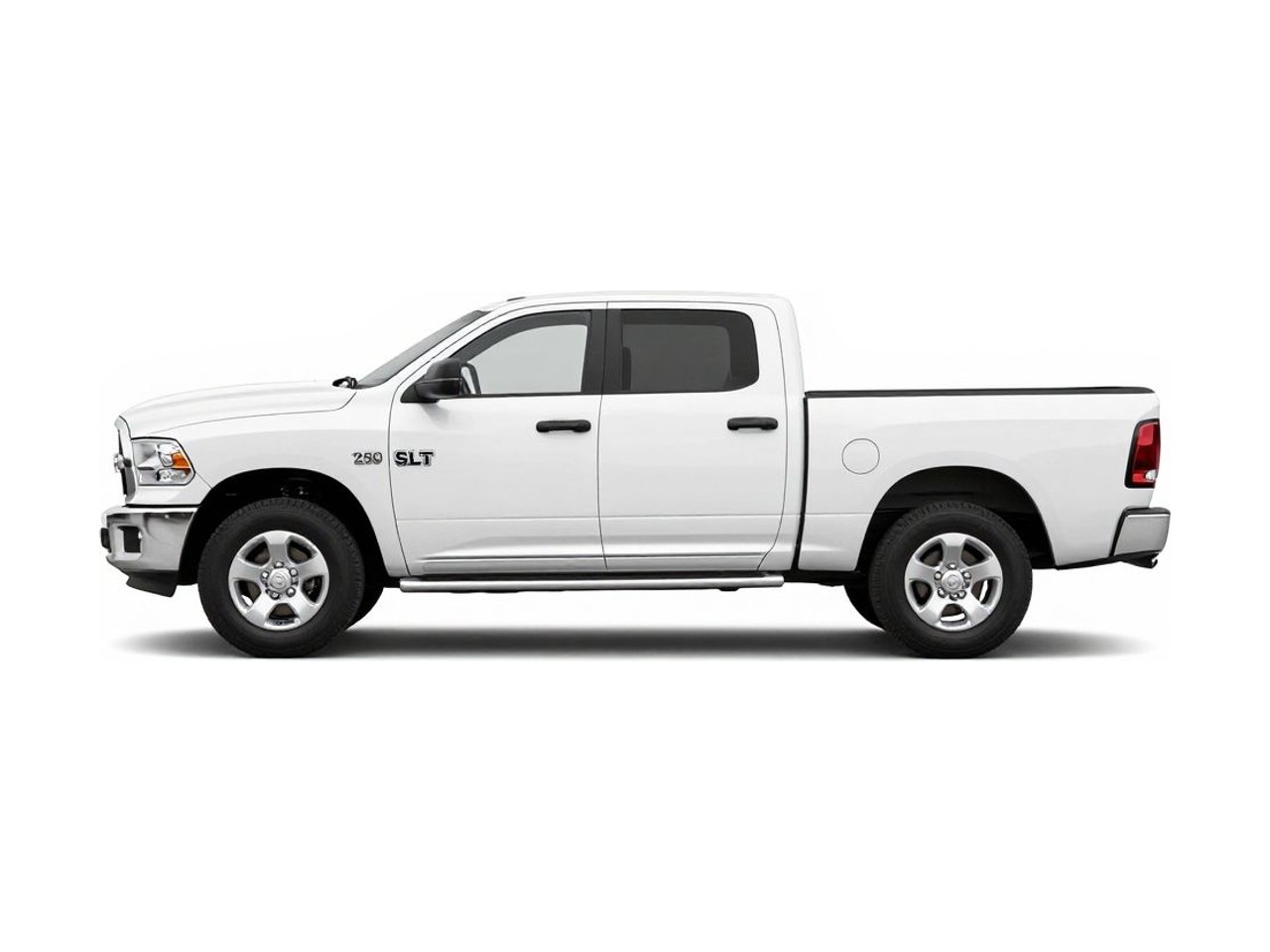 https://img.cruz.com/stock/2015/ram/2015-ram-2500-slt-bright-white-clear-coat
