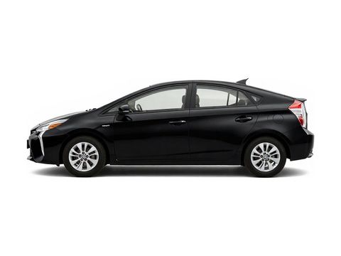 2015 Toyota Prius Two Photo