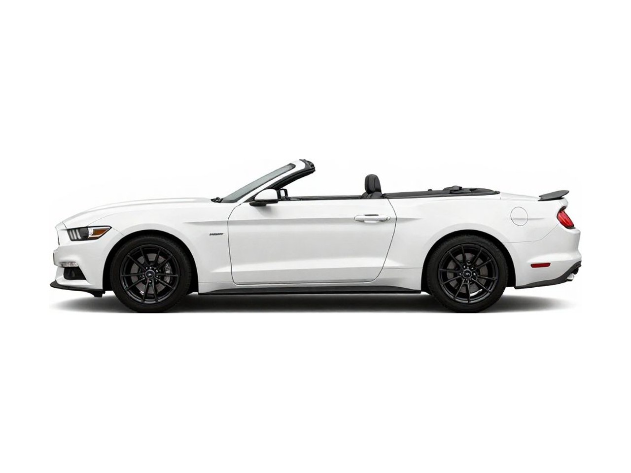 https://img.cruz.com/stock/2016/ford/2016-ford-mustang-ecoboost-premium-convertible-oxford-white