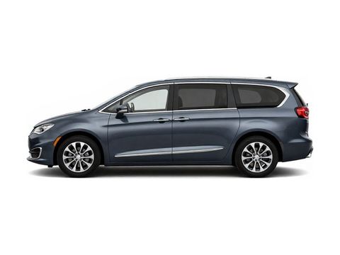2017 Chrysler Pacifica Touring-L Plus Photo