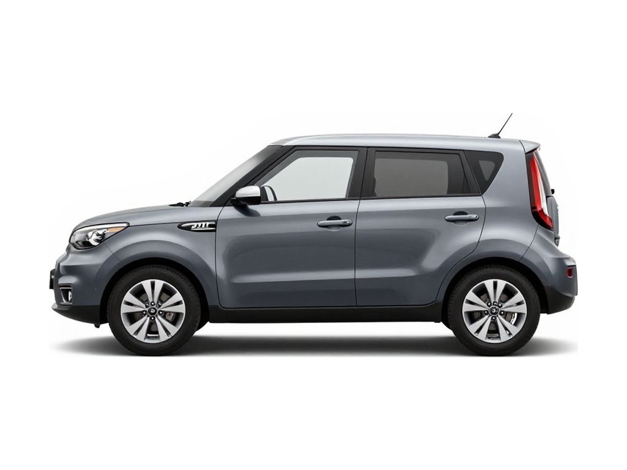 https://img.cruz.com/stock/2017/kia/2017-kia-soul-%2B-titanium-gray