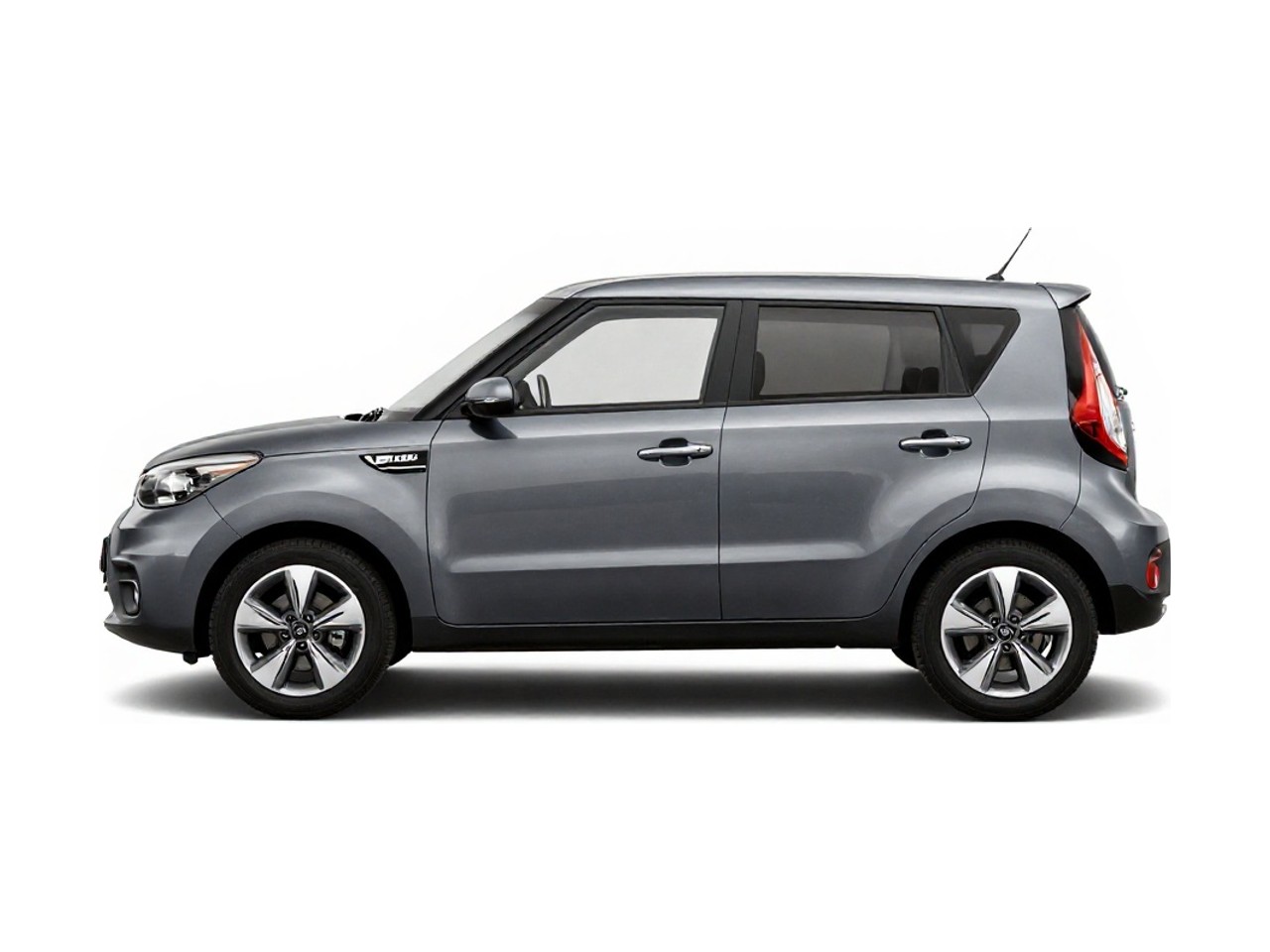 https://img.cruz.com/stock/2017/kia/2017-kia-soul-base-titanium-gray