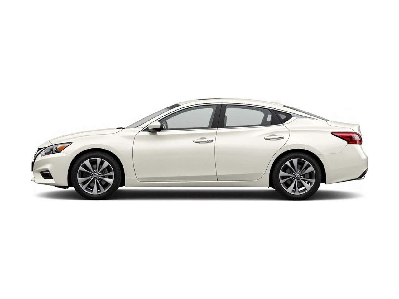 https://img.cruz.com/stock/2017/nissan/2017-nissan-maxima-3.5-s-pearl-white