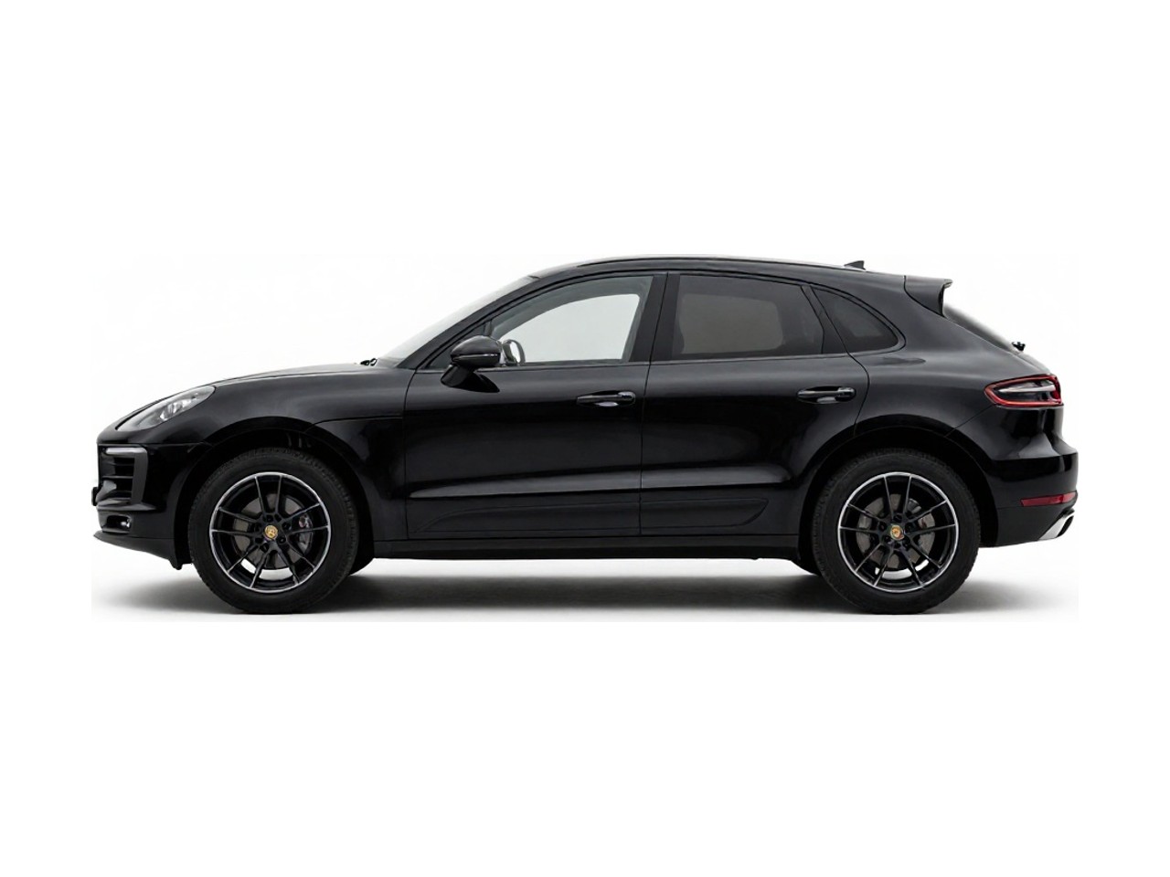 https://img.cruz.com/stock/2017/porsche/2017-porsche-macan-s-black