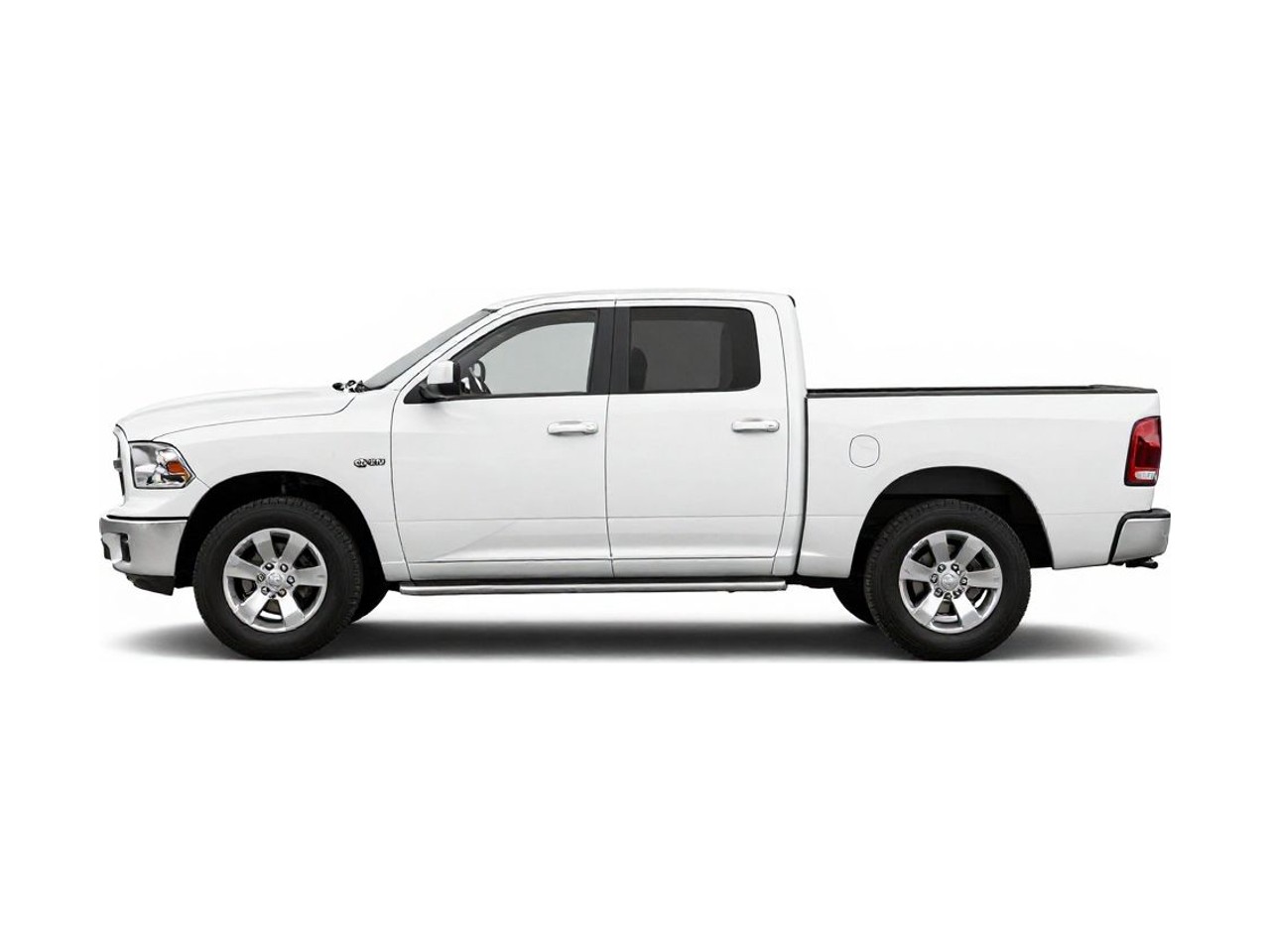 https://img.cruz.com/stock/2017/ram/2017-ram-1500-ssv-bright-white-clear-coat