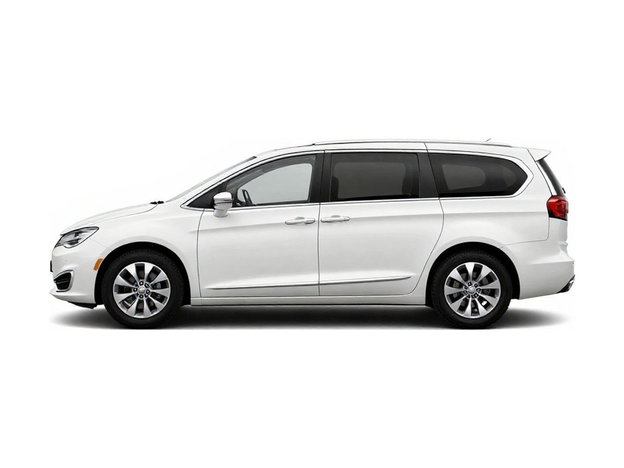 https://img.cruz.com/stock/2018/chrysler/2018-chrysler-pacifica-l-bright-white-clear-coat