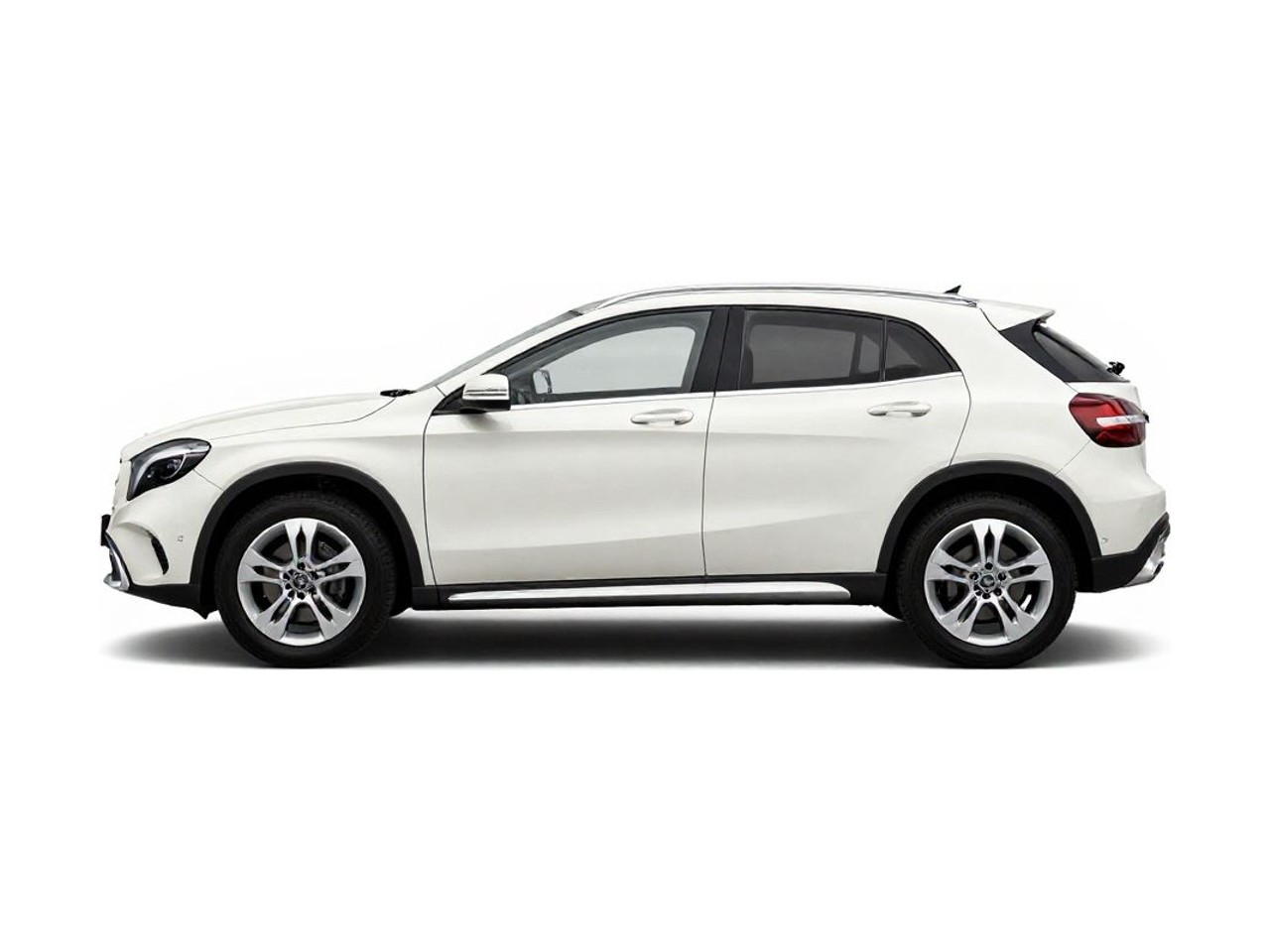 https://img.cruz.com/stock/2018/mercedes-benz/2018-mercedes-benz-gla-gla-250-4matic-cirrus-white