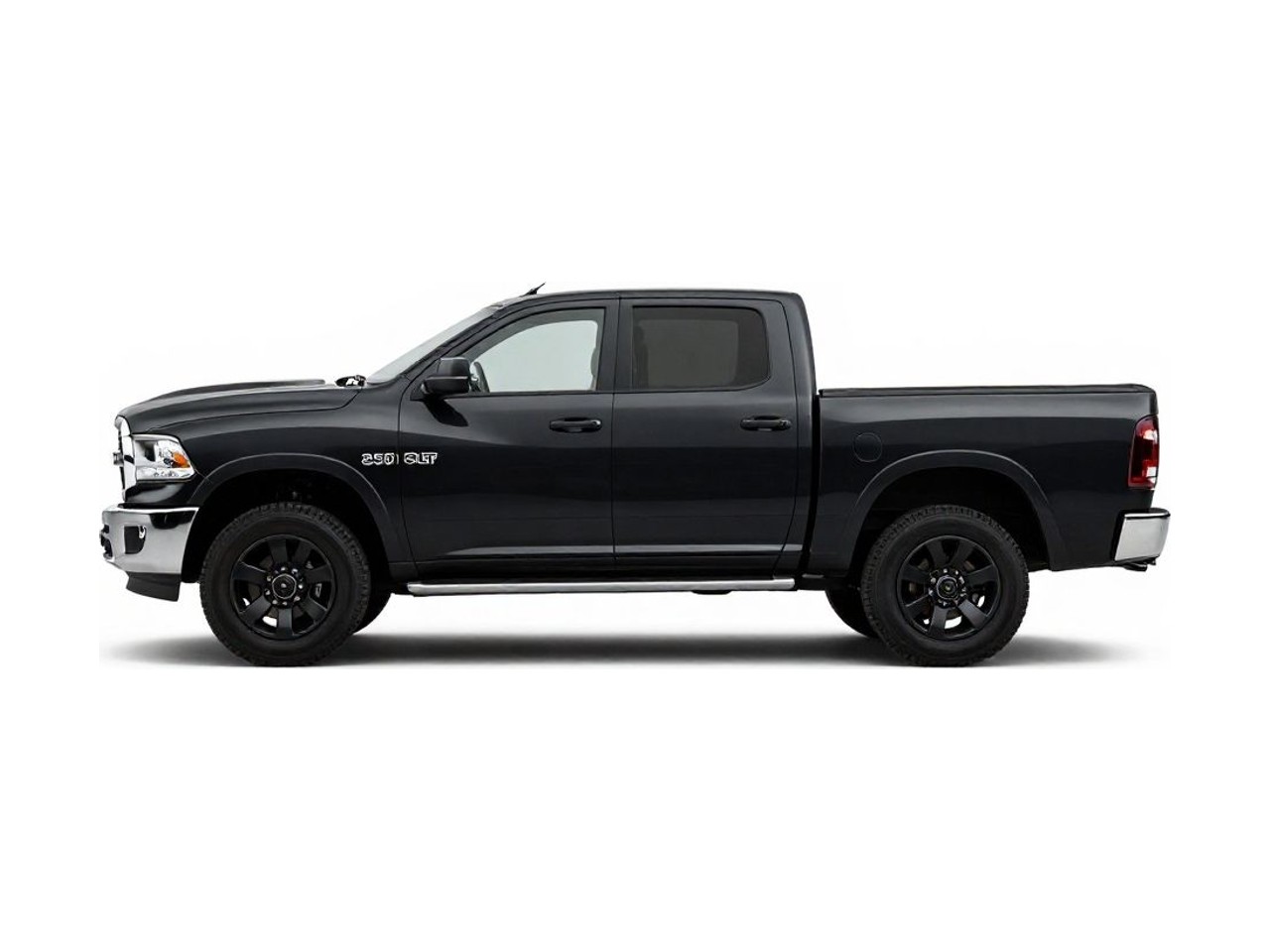 https://img.cruz.com/stock/2018/ram/2018-ram-3500-slt-brilliant-black-crystal-pearl-coat