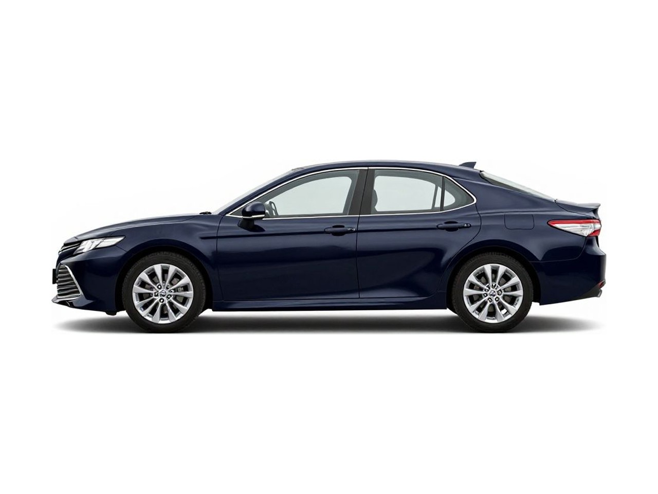 https://img.cruz.com/stock/2018/toyota/2018-toyota-camry-se-midnight-black-metallic