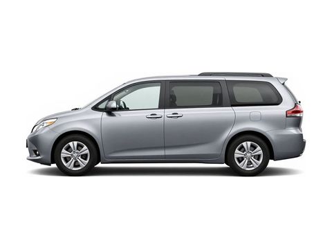 2018 Toyota Sienna XLE 8-Passenger Photo