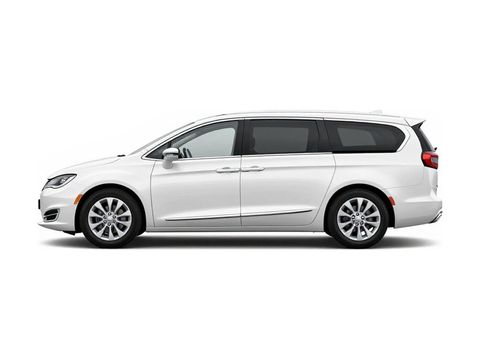 2020 Chrysler Pacifica Touring L 35th Anniversary Photo