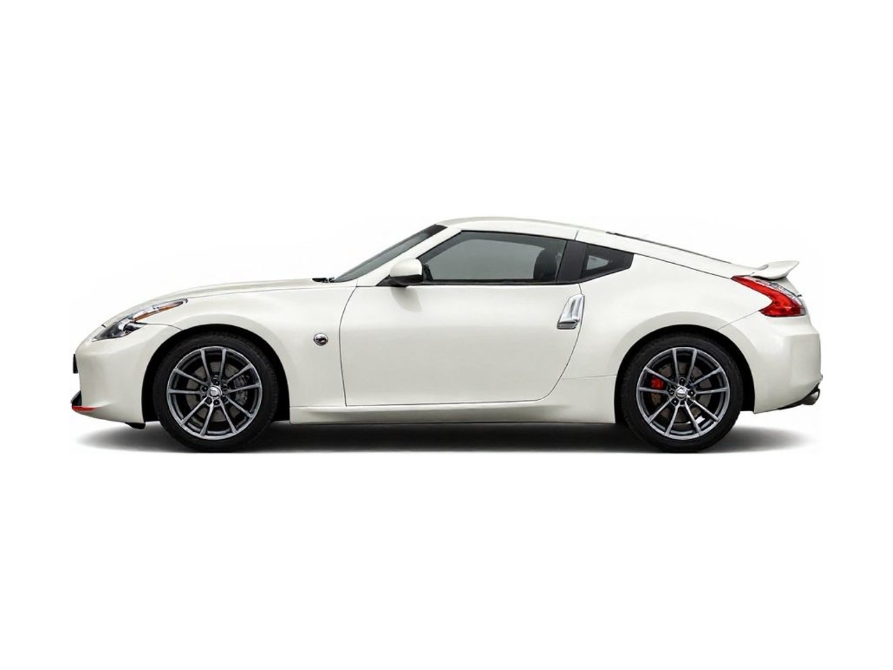 https://img.cruz.com/stock/2020/nissan/2020-nissan-370z-sport-pearl-white-tricoat