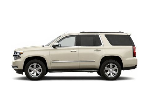 2021 Chevrolet Suburban LT Photo