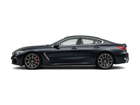 2022 BMW 8 Series 840i Photo