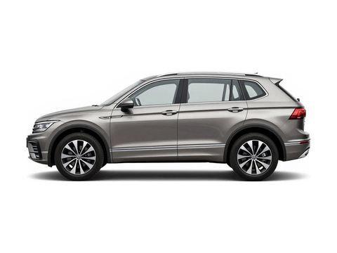 2022 Volkswagen Tiguan SE Photo