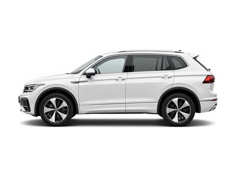 2024 Volkswagen Tiguan SE 4Motion Photo