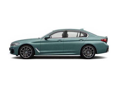 2025 BMW 5 Series 530i xDrive Photo