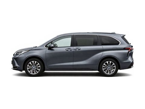 2025 Toyota Sienna LE 8-Passenger Photo