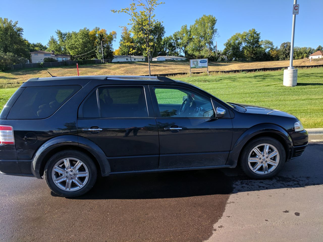 2008 Ford Taurus X Limited | Sioux Falls, SD, Dark Ink Blue Clearcoat Metallic (Blue), All Wheel